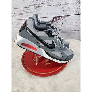 Nike Mens Air Max IVO  580518-001